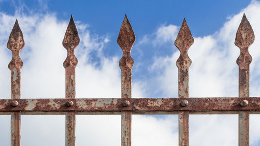ROSTIGES METALL LACKIEREN – SO GEHT’S!