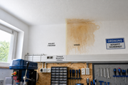 StoColor Isol Spray – Farbton-Beispiel im Raum